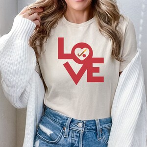 T-shirt de hockey sur gazon J'aime le cadeau de hockey sur gazon maman de hockey sur gazon cadeau de saison de hockey sur gazon pour le joueur FH Chemise cadeau d'entraîneur de hockey sur gazon amour FH