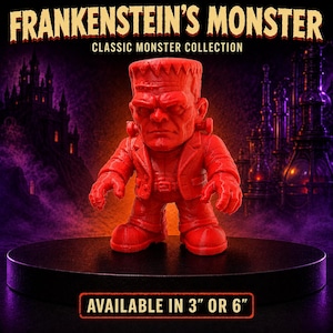 Puede incluir: Una figura de color rojo brillante del monstruo de Frankenstein con cabeza plana, pernos en el cuello y chaqueta. El texto dice FRANKENSTEIN'S MONSTER CLASSIC MONSTER COLLECTION y AVAILABLE IN 3" OR 6". La figura está sobre una base circular negra.
