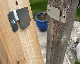 Heavy-Duty Interlocking Birdhouse Mount – Quick Release Nest Box Hanger Bracket