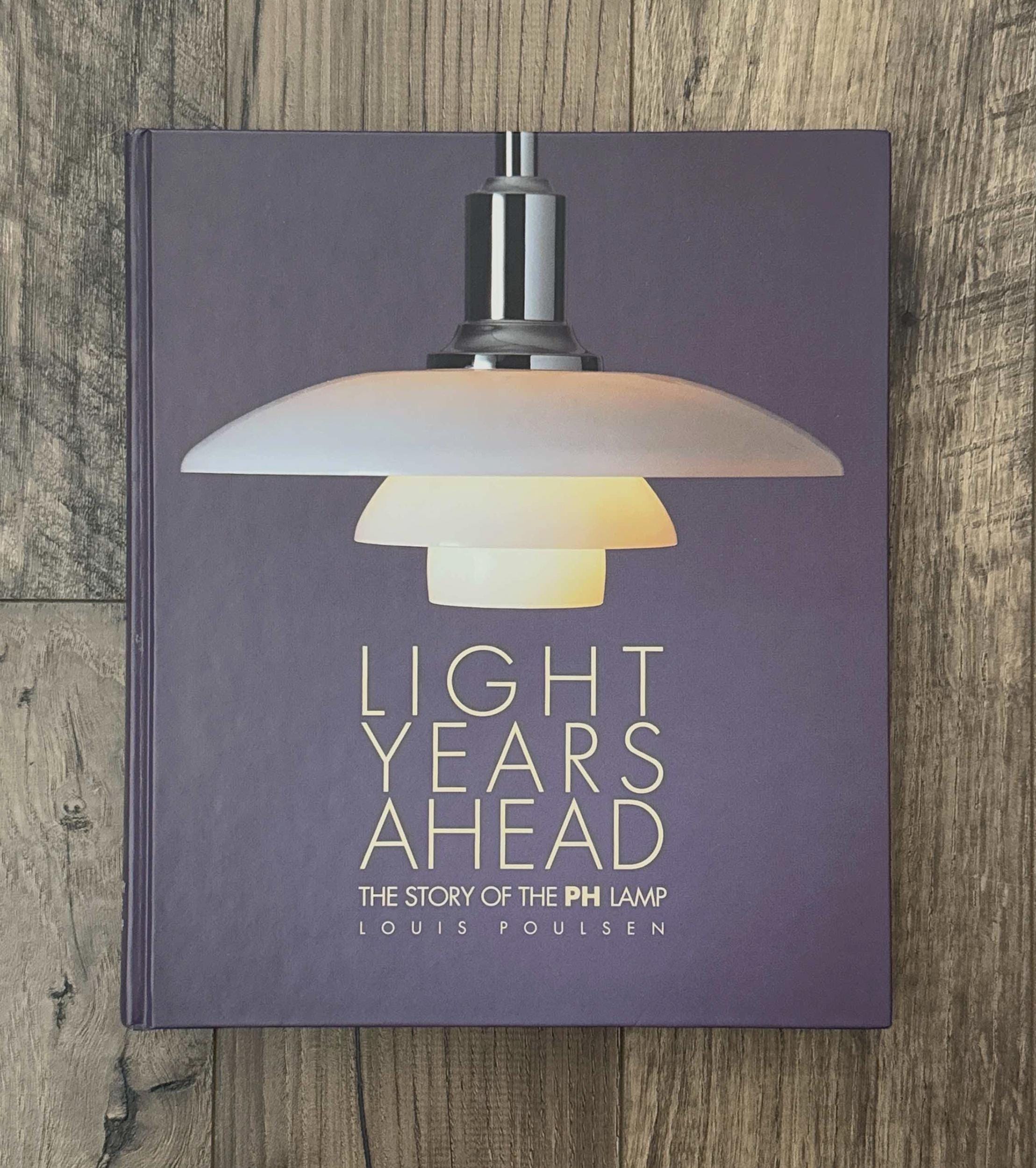 Light Years Ahead ルイスポールセン louis poulsen（Light