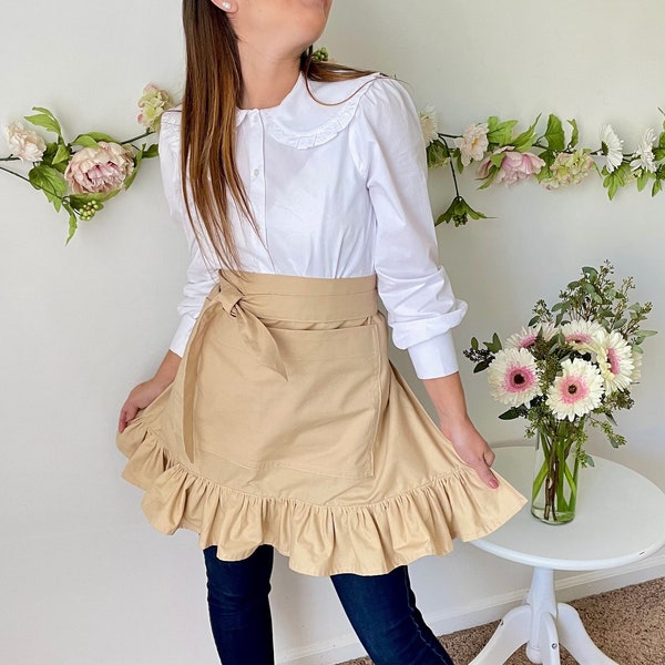 Half Apron with Ruffles (KHAKI)