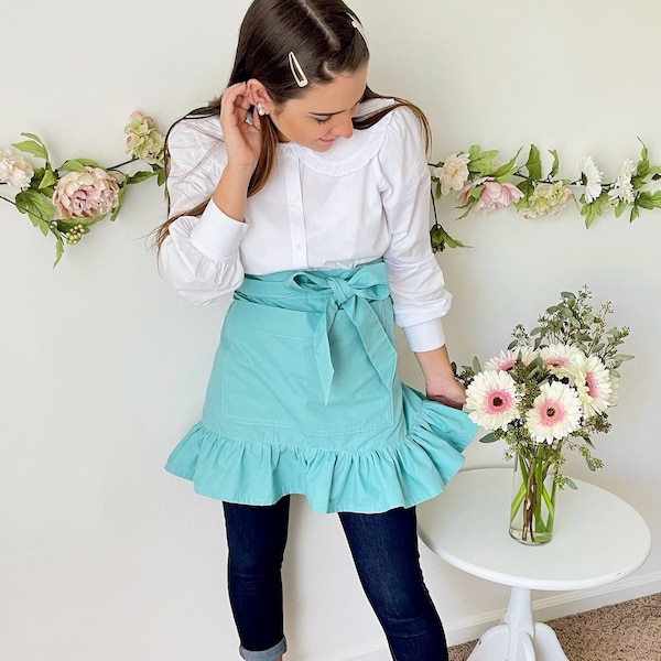 Half Apron with Ruffles (Mint)