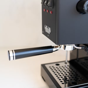 58mm fits Gaggia - Bottomless Portafilter fits Gaggia Espresso Machines-18-20g basket included Aluminum