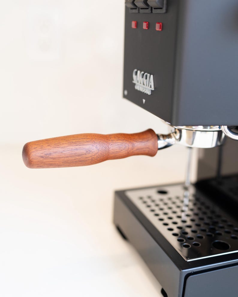 58mm fits Gaggia - Bottomless Portafilter fits Gaggia Espresso Machines-18-20g basket included Rosewood