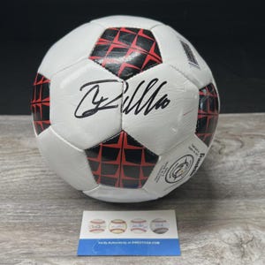 Balón de fútbol juvenil firmado a mano por Cristiano Ronaldo con autógrafo CR7 COA