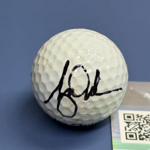 Tiger woods autograph - Etsy 日本