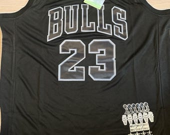 マイケル・ジョーダン直筆サイン入りNBAジャージ シカゴ・ブルズ #23