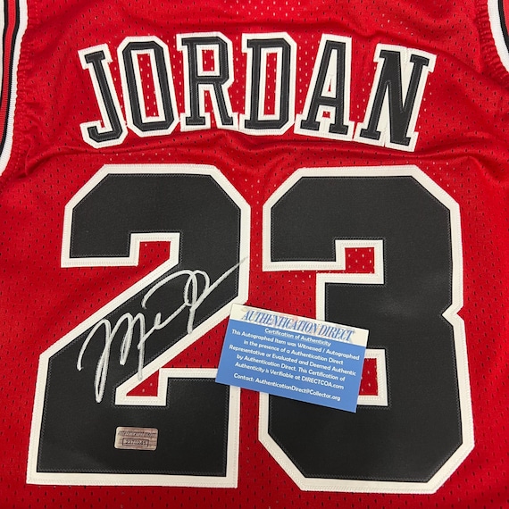 Michael Jordan Hand Signed Jersey Chicago Bulls Finals '97-'98