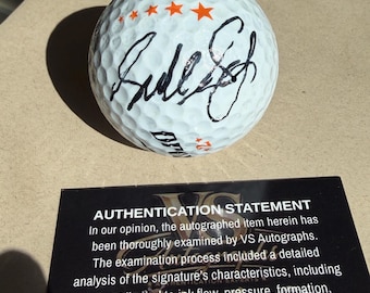 Piłka golfowa Nike z autografem Scottiego Schefflera W- Hologram COA