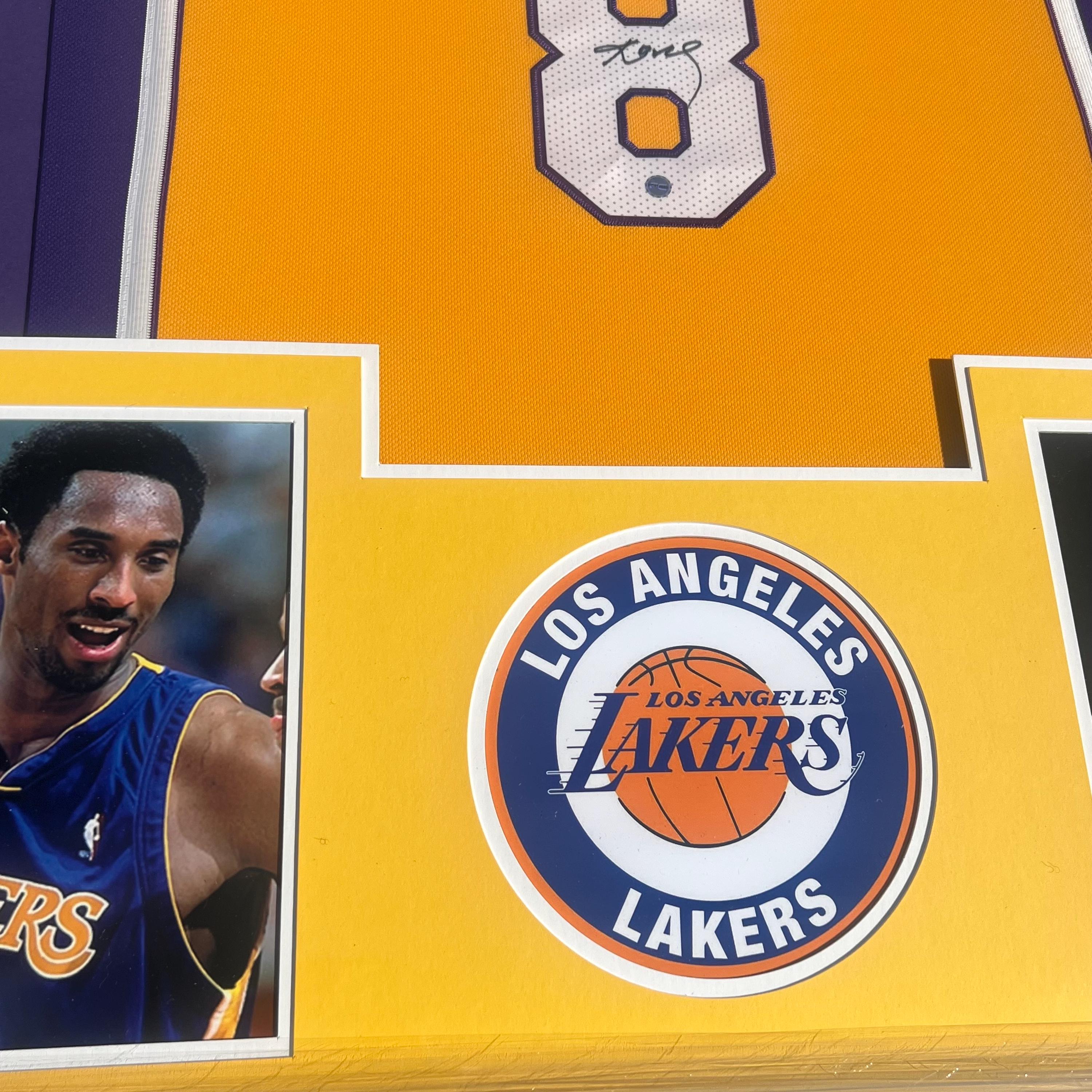 直筆サイン入り コービー・ブライアント #8 LA レイカーズ ミッチェル