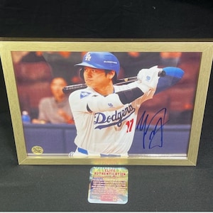Shohei Ohtani #17 LA Dodgers Autographed 8.5’x11’ Photo FRAMED COA Hologram