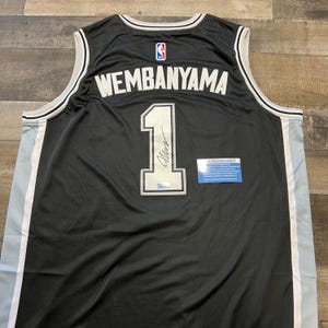Koszulka Victora Wembanyama z autografem San Antonio Spurs COA nr 1 zdjęcie 1
