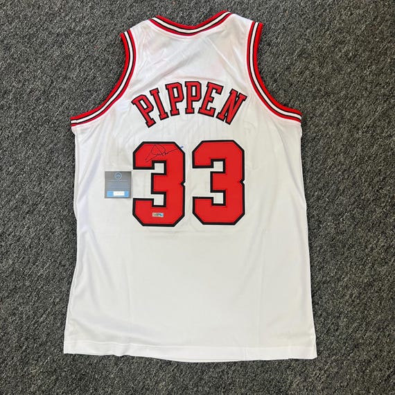 【USED 】シカゴブルズ　ゲームジャージ　ピッペン　33 BULLS NBA USED 】シカゴブルズゲームジャージピッペン33 BULLS NBA