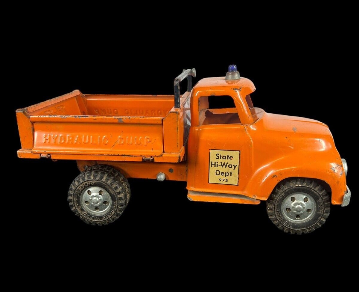 Tonka Dump Truck (DEB) Tonka Dump Truck (DEB)