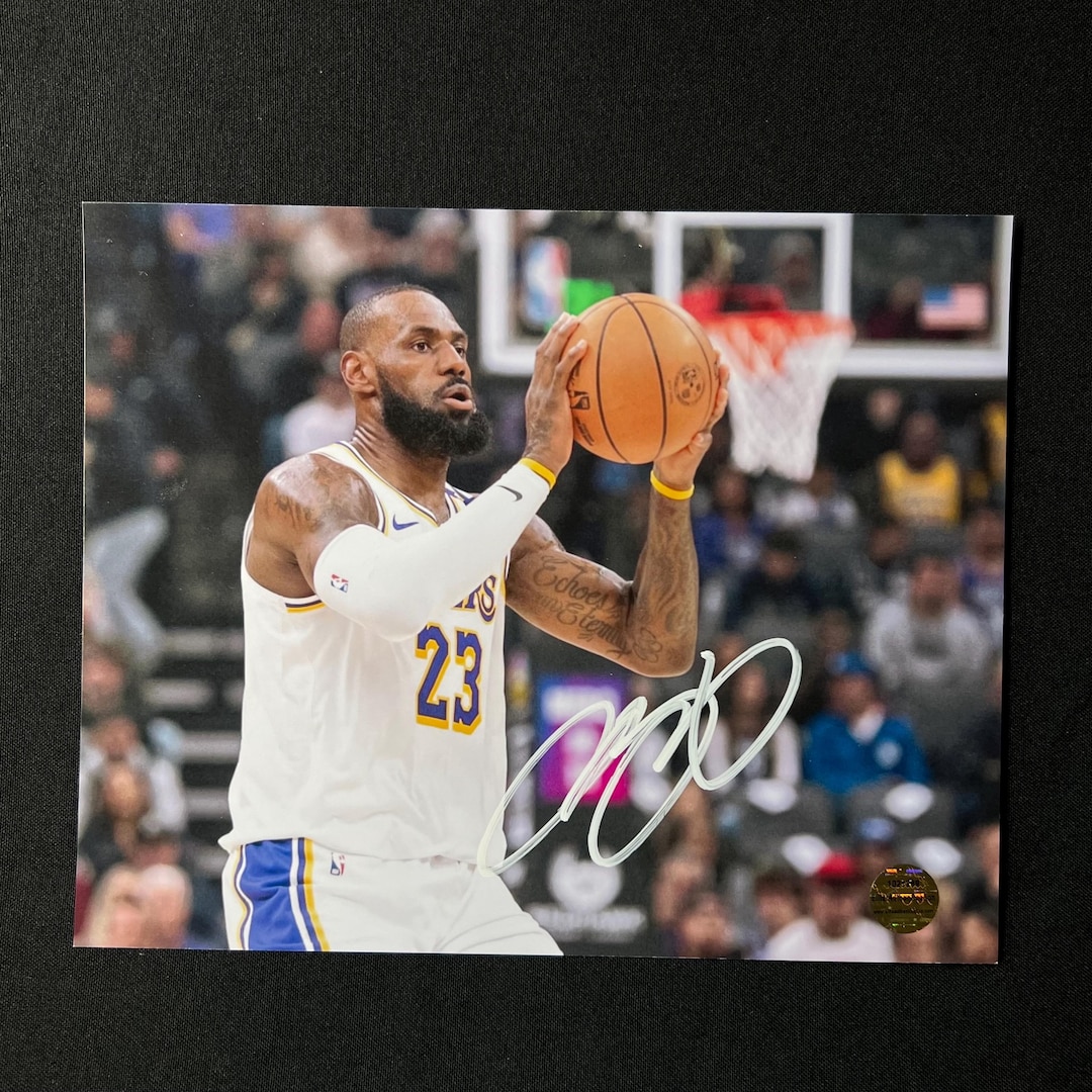 Lebron James Signed Autographed Photo 8x10 Los Angeles Lakers #23 COA ...
