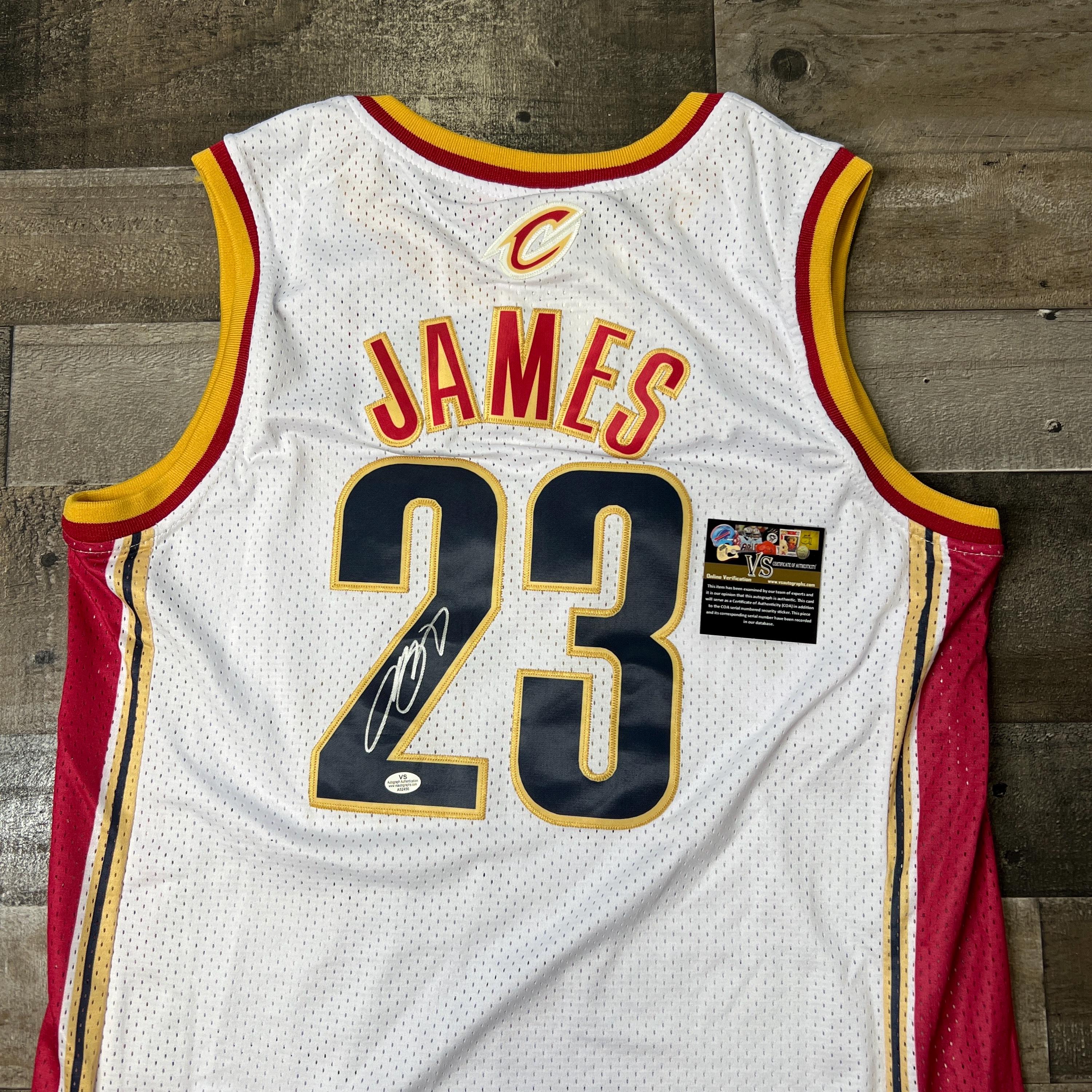 Lebron James Signed Jersey Cleveland Cavs Retro Jersey #23