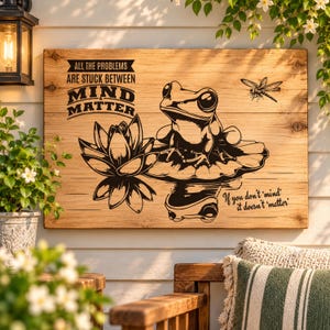 Sapo engraçado em SVG e PNG | Frase "A mente controla a matéria", design para gravação a laser em lagoa