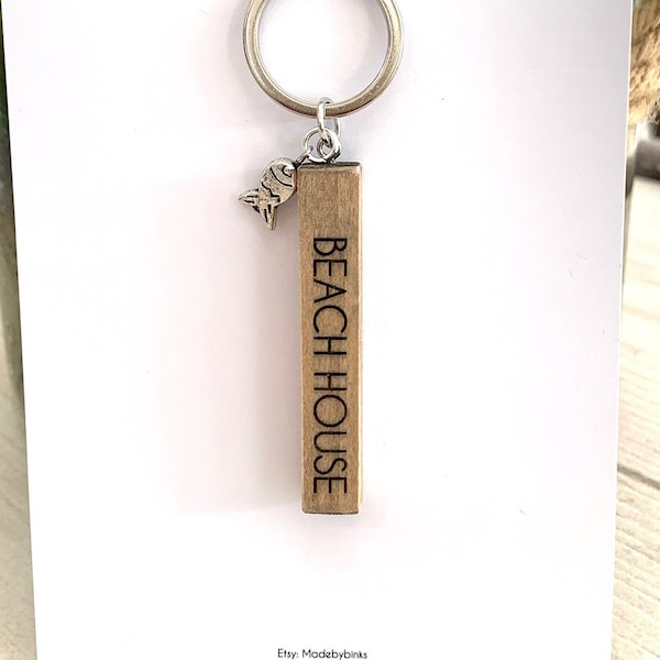 Personalised beach house keyring gift, custom engraved seaside cottage keychain, shabby worn aged rustic wood key ring housewarming gift,