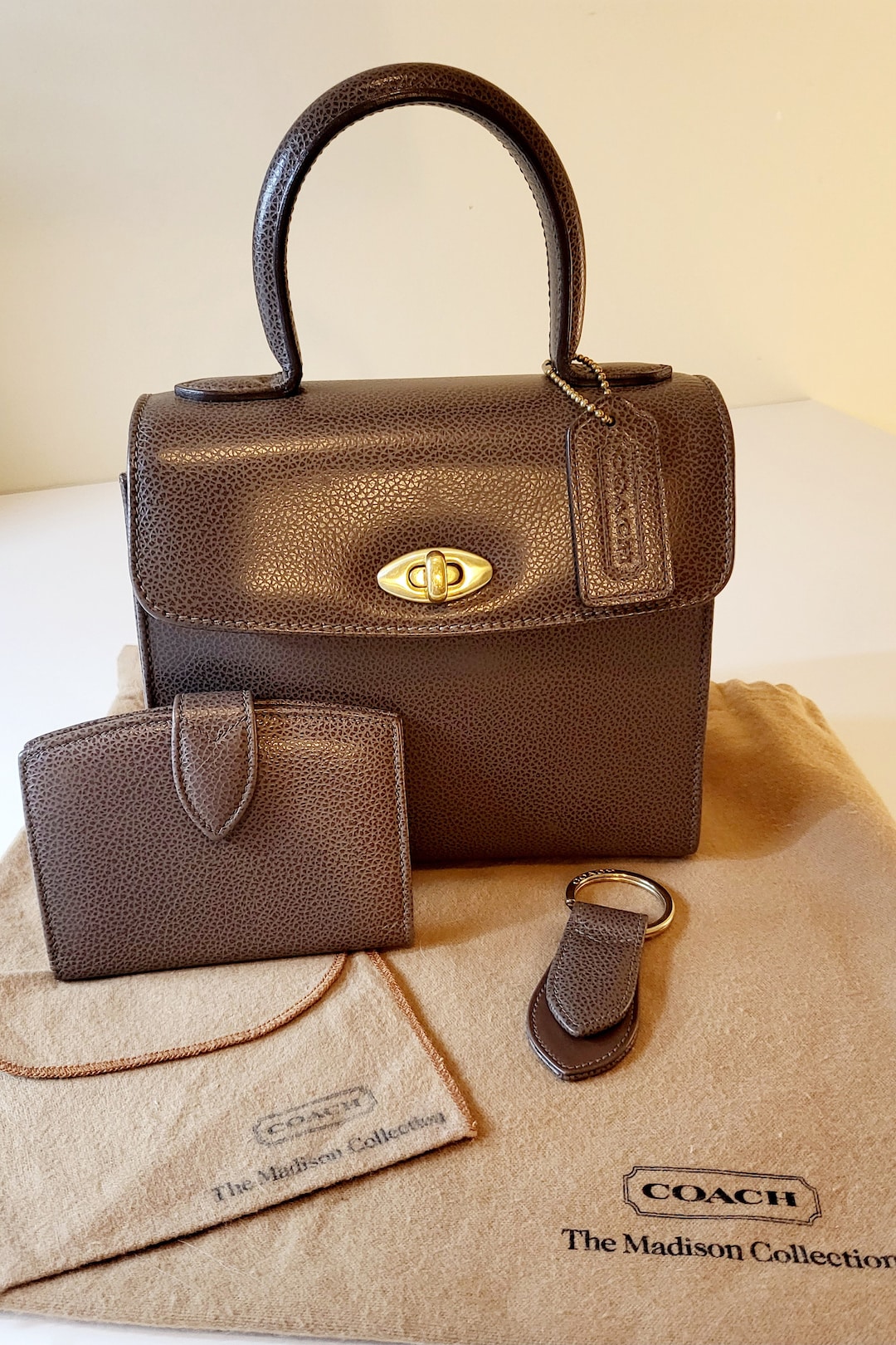 バッグ vintage coach old MADISON MINI Boston Vintage Coach Madison Collection Gracie Bag Set in Graphite