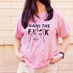 Kawaii-T-shirt | Leuke overhemden | Grappig shirt | Leuk karakter | Herkenbaar shirt | Verward Tuzi "Nani The F**K" T-shirt van TuziNeko