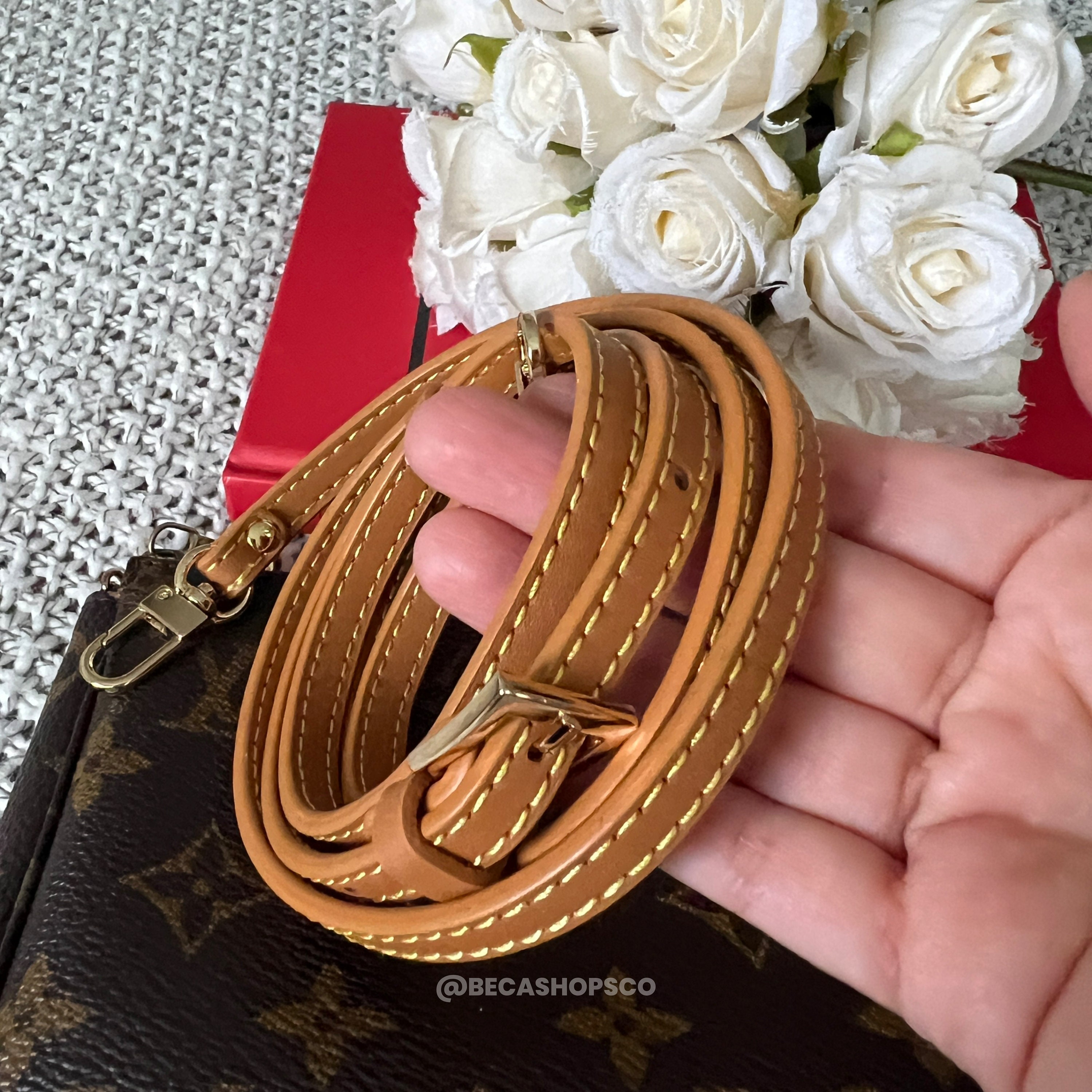 Vachetta börse Strap , Leder 59 Zoll extra lang verstellbar Crossbody Gurt für kleine Taschen, 1,2 cm breit, schwarz/gold, Pochette Mini NM Eva Favorite PM MM Nano Speedy Vachetta börse Strap , Leder 59 Zoll extra lang verstellbar Crossbody Gurt für kleine Taschen, 1,2 cm breit, schwarz/gold, Pochette Mini NM Eva Favorite PM MM Nano Speedy