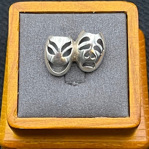 Spilla vintage in argento sterling con maschere della commedia e della tragedia - Aquila messicana 3 marchi