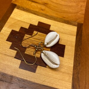 Native American Handmade Cowrie Shell Earrings Whitehorsewear - Etsy