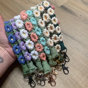 Macrame flor pulsera inventario liquidación algodón pulsera llavero flor muñeca correa llavero correa macrame llavero stock limpiar