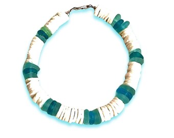 Sea Glass & Shell Beaded Bracelet – Coastal Boho Handmade Jewelry