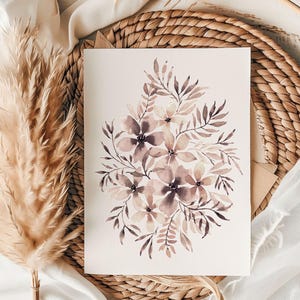 Élégante carte de voeux florale aquarelle en sourdine - Art botanique brun neutre et prune pour toutes les occasions