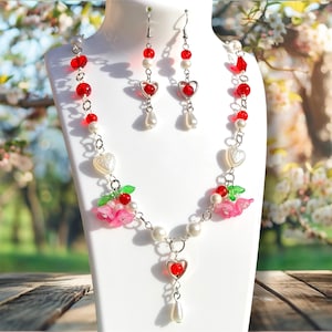 Romantic Flower Handmade Bead Necklace and  White Pearl Color Glass Bead Earrings, Fairycore Flower Jewelry, Spring Jewelry, Gift Idea