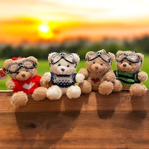Adorable Plush Bear Bag Pendant | Lightweight Keychain for Bags and Backpacks