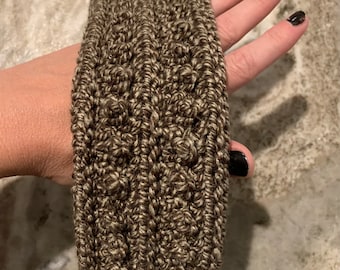 Calentadores de orejas con diadema de crochet