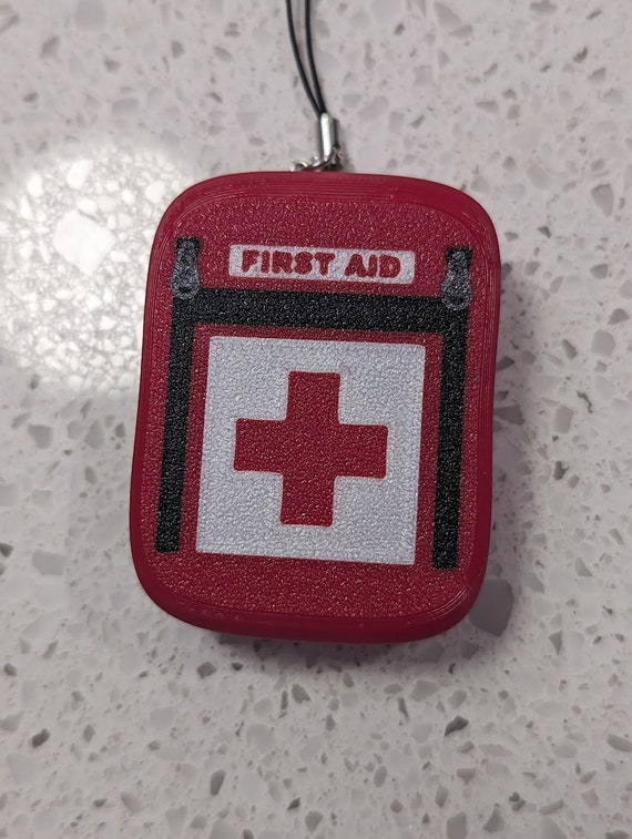 Left 4 Dead Inspired First Aid Kit Keychain - Etsy