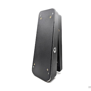 Dunlop Cry Baby – Pedal Plate (Temple Audio Quick Release, Velcro, Zip-Tie Compatible)