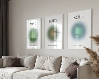 Conjunto de 3 pôsteres com afirmações positivas: mente, corpo e alma em tons de verde; pôsteres com aura de anjo; arte de parede espiritual; conjunto de pôsteres com efeito degradê granulado; impressões em verde.