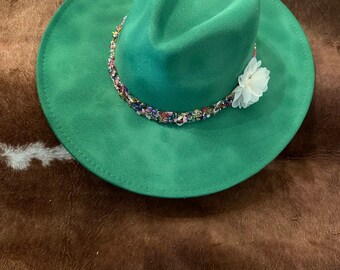 Elegant Green Floral Hat With Pink Floral Accents. - Etsy Canada display picture 1