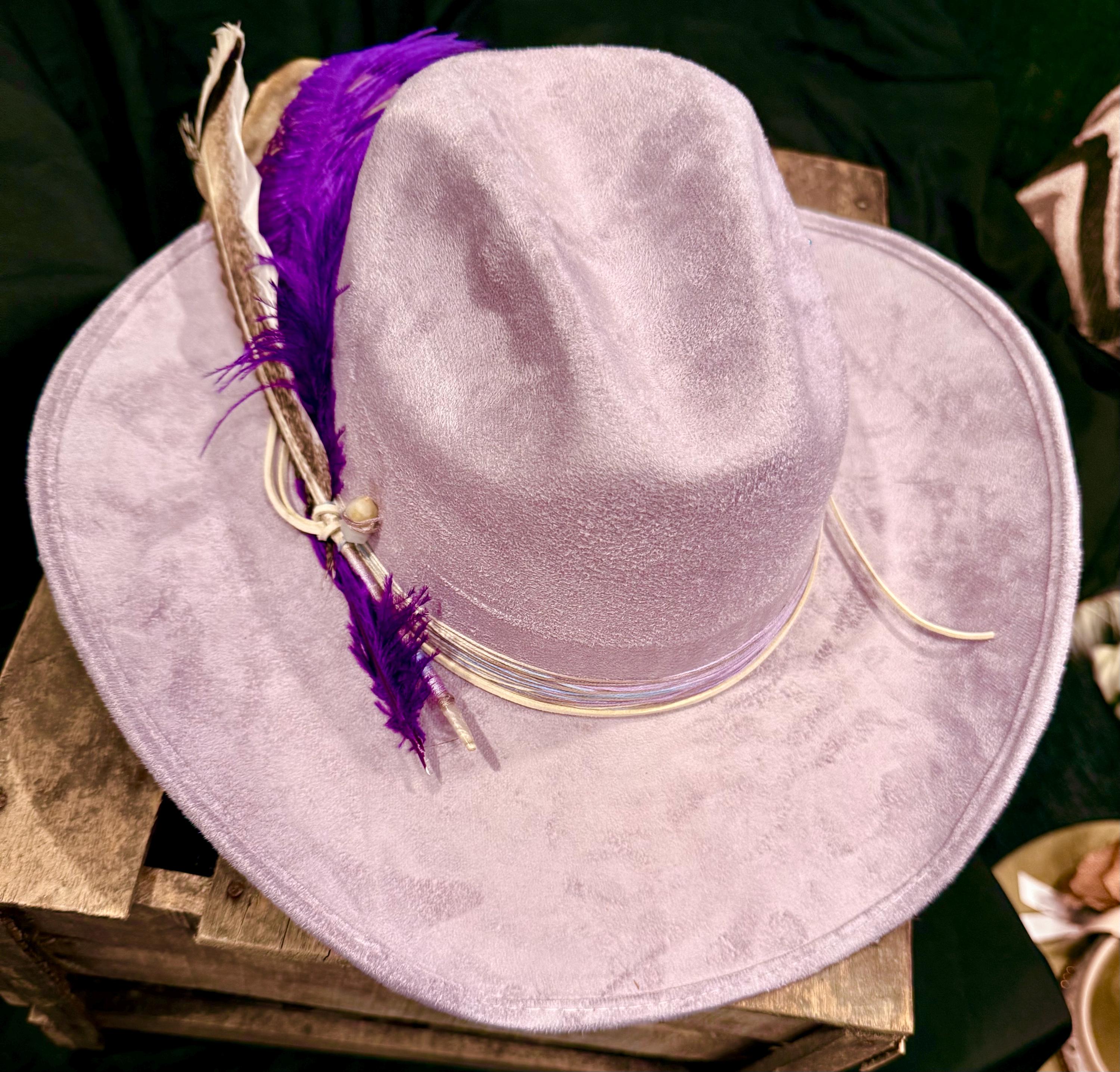 The Scarlet Voyager Hat Voyager – Hat of Cain main image 3