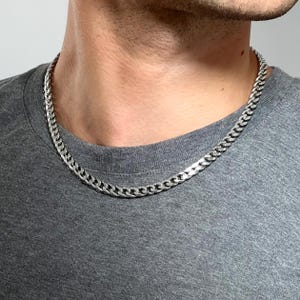 Classic Silver 7mm Miami Cuban Curb Link Chain Necklace, 18”-24”, Stainless Steel, No Tarnishing, Waterproof And Hypoallergenic, Durable
