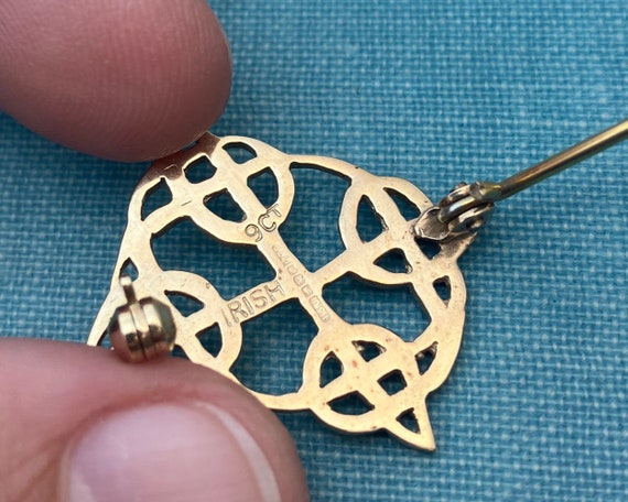 Irish Celtic Knot 9ct (karat) Rectangular Brooch - image 4