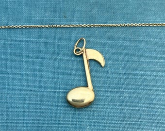 Dije/colgante vintage grande de oro de 14 quilates con corchea y cadena opcional de 45,7 cm
