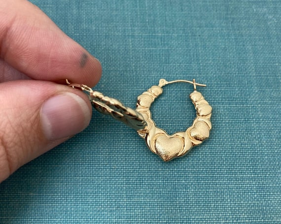 Vintage Heart Yellow Solid Gold Hoop Earrings - image 2