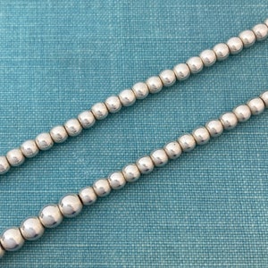 Sterling Vintage Tapered Ball Bead 16 Inch Necklace