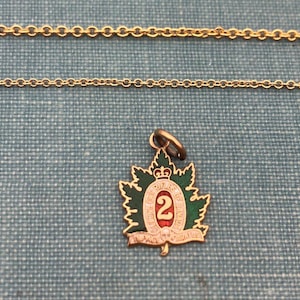 Vintage Queen&#39;s Own Rifles of Canada-bedel: 10 kt esdoornbladgoud, email