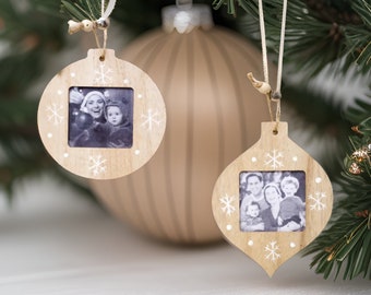 2023 Latest Christmas Wooden Photo Frame Pendants for Christmas Tree Decoration Ornaments DIY Replaceable Photo 2024 New Year