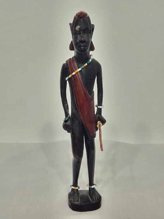 アフリカ ケニア マサイ族 手彫り 置物 アフリカ ケニア マサイ戦士 木彫り 置き物 Mサイズ オブジェ