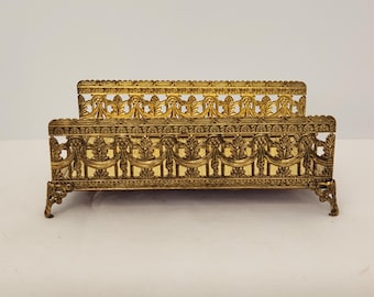 Vtg MCM Hollywood Regency Gold Metal Tissue Box Holder, Pierced Cut Out Gilt Ornate Filigree, 4 Legs, excellent condition