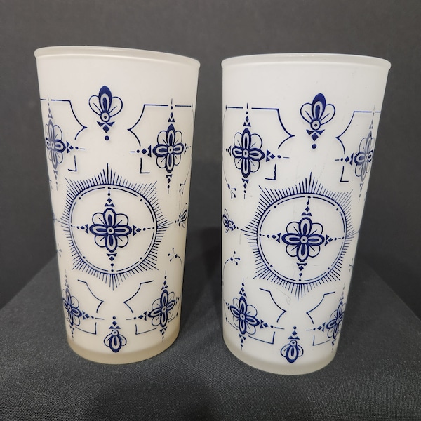 Set of 2 Hazel Atlas Vintage Highball Glasses, white background with Blue Flowers and Bees