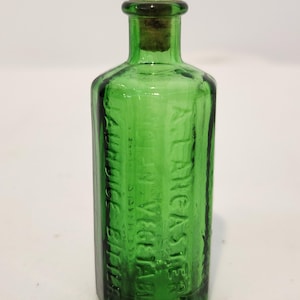 Wicked green elixir - Etsy 日本