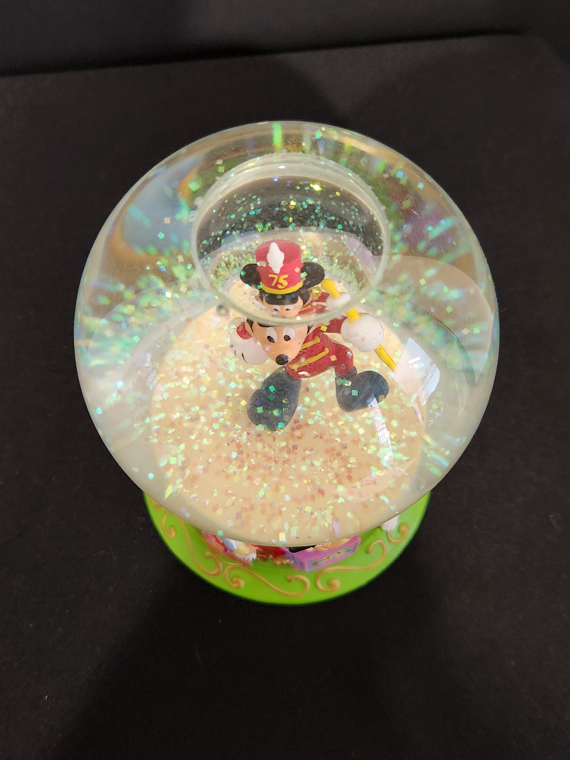 ディズニーストア限定 75周年記念 ミッキーマウス グリッター スノー